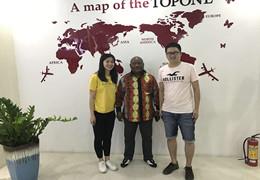 Bun venit clienții din Angola, vizitează compania Topone.